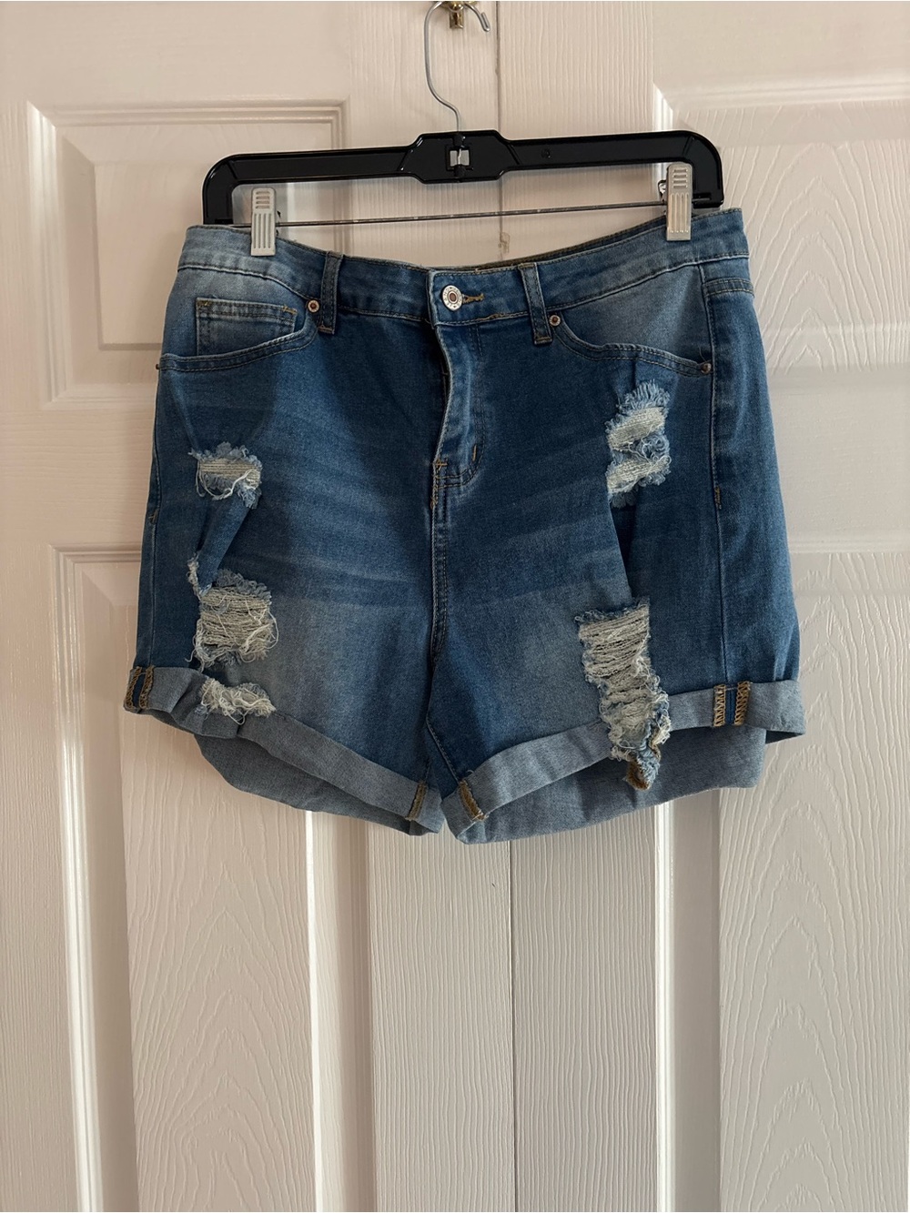 Denim Distressed Roll-Cuff Women's Shorts - Blue